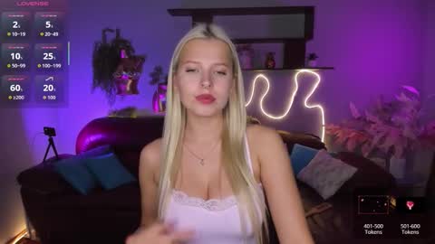 Alice online show from November 2025 12:04:01 PM