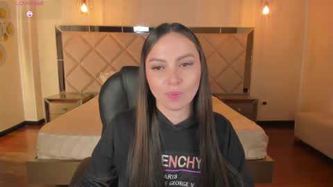 Snapshot of aliceharperx chatting on February 2025 10:16:02 AM Alice online show from February 2025 10:16:02 AM