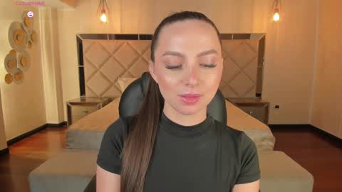 Snapshot of aliceharperx chatting on February 2025 09:39:02 AM Alice online show from February 2025 09:39:02 AM