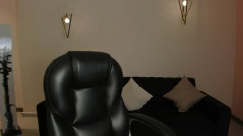 Alice online show from April 2026 10:29:02 PM