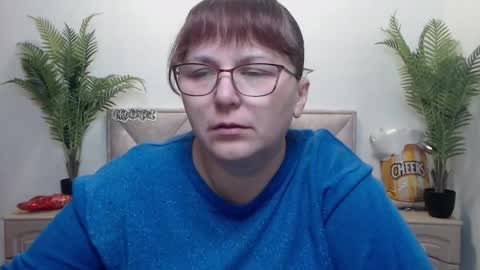 AliceInks online show from October 2025 06:56:02 AM