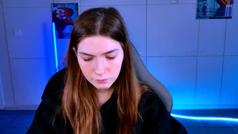 Alice online show from October 2025 05:08:01 AM