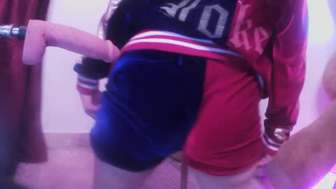 Alicekingdom online show from November 2025 01:52:01 AM