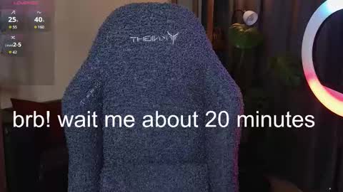 Snapshot of alicekit chatting on November 2025 01:48:02 AM Alice vacation online show from November 2025 01:48:02 AM