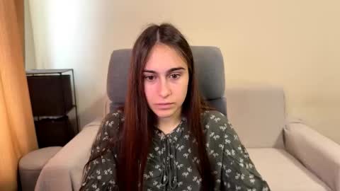 alicekollt online show from October 2025 10:51:01 AM