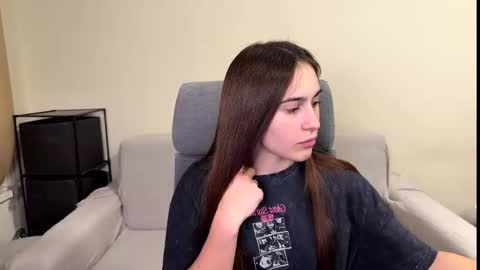 alicekollt online show from February 2026 04:43:01 PM