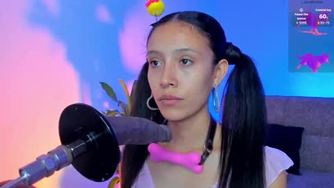 Alicee  online show from February 2026 09:02:01 PM