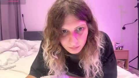 AlicePinkhead online show from October 2025 11:43:01 AM