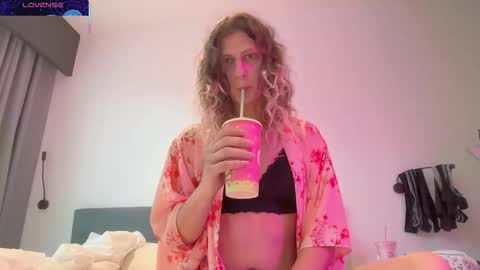 AlicePinkhead online show from November 2025 07:29:01 AM