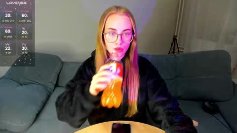 Alice online show from September 2025 03:58:02 PM