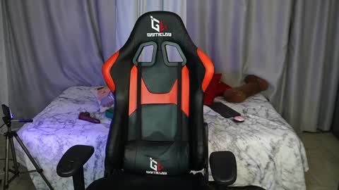 Snapshot of alicerabdit chatting on February 2025 08:09:01 PM Alice online show from February 2025 08:09:01 PM