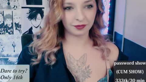 aliceriddle1 online show from March 2026 06:33:01 PM