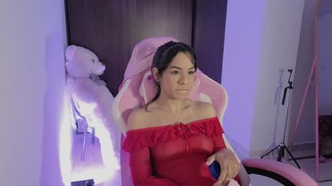 alice online show from April 2026 12:52:02 AM