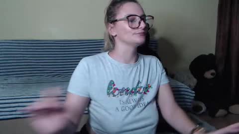 Alice online show from February 2025 03:37:02 PM