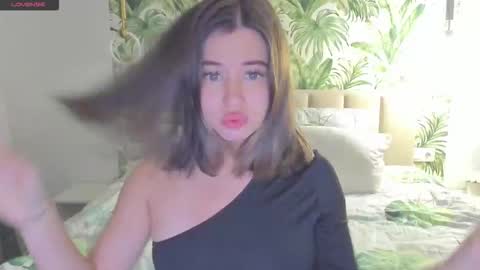 Alice online show from September 2025 06:02:02 PM