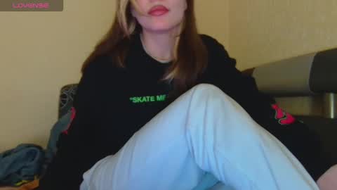 AliceWoolfy online show from February 2026 10:46:01 PM