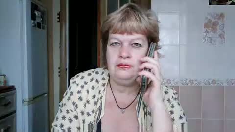 Snapshot of alicexmistress chatting on December 2024 07:01:01 AM Alicexmistress online show from December 2024 07:01:01 AM