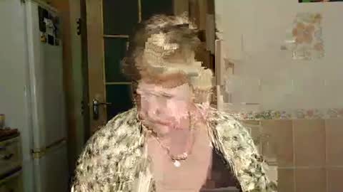 Snapshot of alicexmistress chatting on January 2025 02:50:01 PM Alicexmistress online show from January 2025 02:50:01 PM