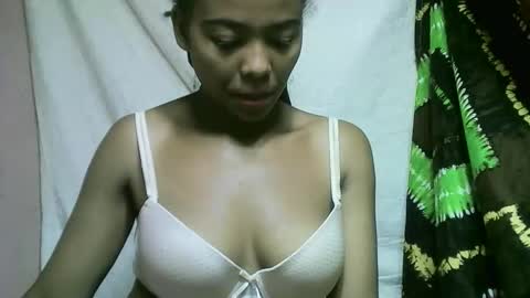 alicia9794 online show from December 2025 12:18:02 AM