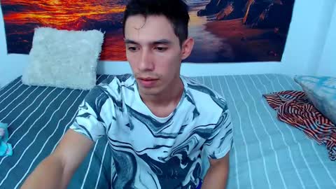 Snapshot of alicia_and_brandon chatting on January 2025 02:11:01 AM CATALINA Y ANDRES online show from January 2025 02:11:01 AM