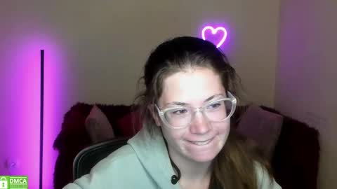 Snapshot of alicia_folow chatting on September 2025 11:10:01 AM Alicia online show from September 2025 11:10:01 AM