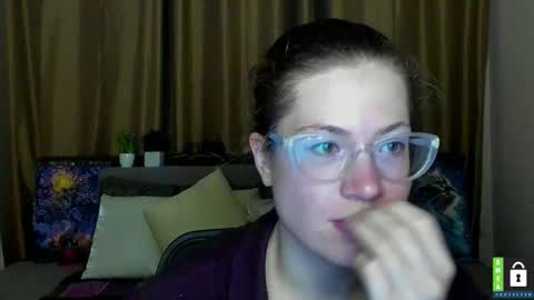 Snapshot of alicia_folow chatting on October 2025 05:34:02 PM Alicia online show from October 2025 05:34:02 PM