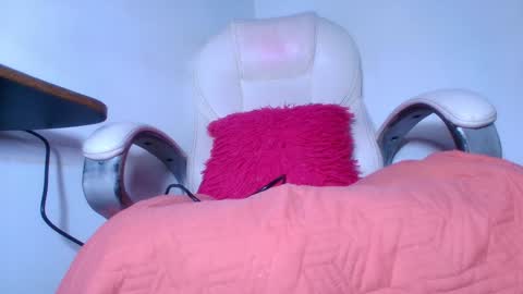 Alicia Kyse  online show from January 2025 03:04:02 AM