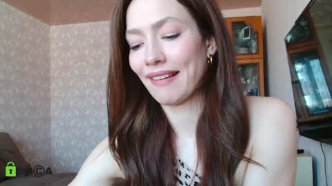Alicia online show from March 2025 08:08:01 AM