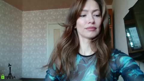 Alicia online show from September 2025 04:25:01 AM