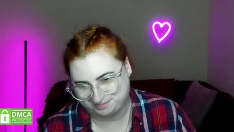 Alicia online show from October 2025 05:28:02 AM