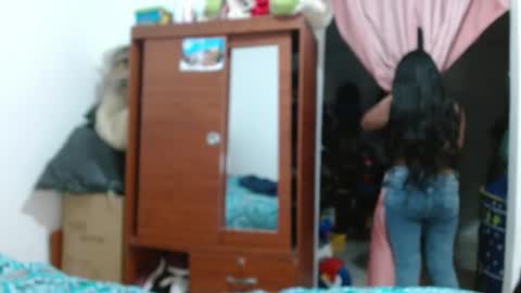 Snapshot of alicia_va chatting on January 2025 08:39:02 PM Alice online show from January 2025 08:39:02 PM