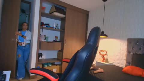 Ali online show from November 2025 11:53:02 AM