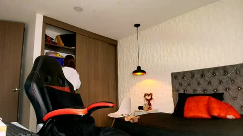 Ali online show from April 2026 12:09:02 PM