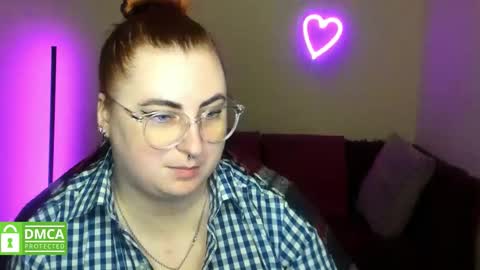 Alicia online show from November 2025 06:46:02 AM