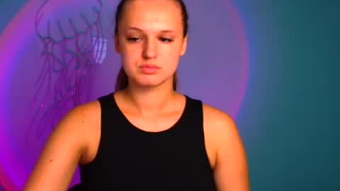 Alicie online show from September 2025 11:21:01 AM