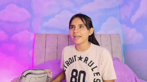 Aliclark online show from April 2026 07:14:01 PM