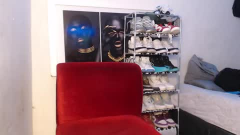 Alid 17 online show from February 2025 03:22:01 AM