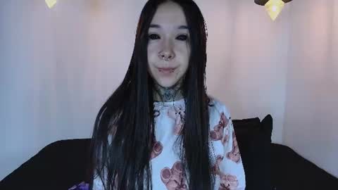 Snapshot of alien_eyes09 chatting on August 2026 09:55:01 AM online show from August 2026 09:55:01 AM
