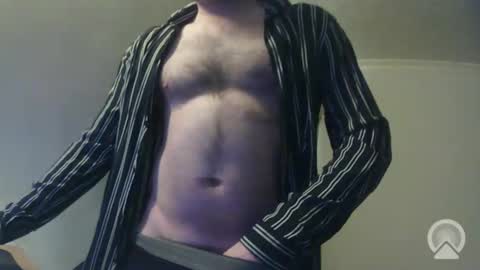 Snapshot of aligator2001 chatting on November 2025 06:32:01 PM daddy online show from November 2025 06:32:01 PM