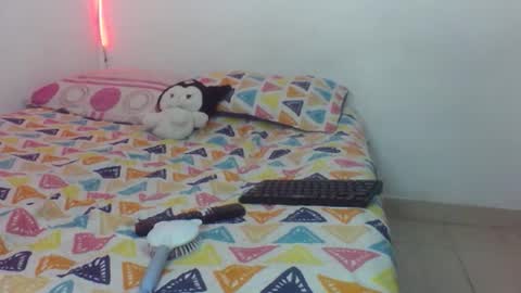 aliice_rossee online show from September 2025 10:57:02 PM