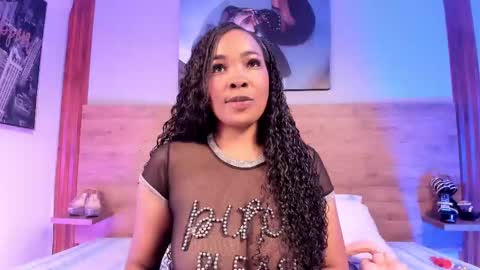 Snapshot of aliisson_cruz chatting on September 2025 12:21:02 PM Alisson online show from September 2025 12:21:02 PM