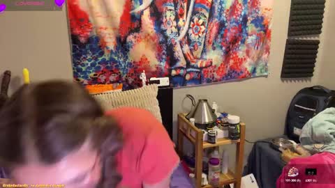 Ali Jones online show from February 2025 12:43:01 AM