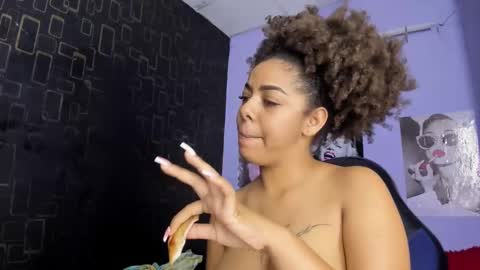 Snapshot of alika01_ chatting on January 2025 08:27:01 PM alika online show from January 2025 08:27:01 PM
