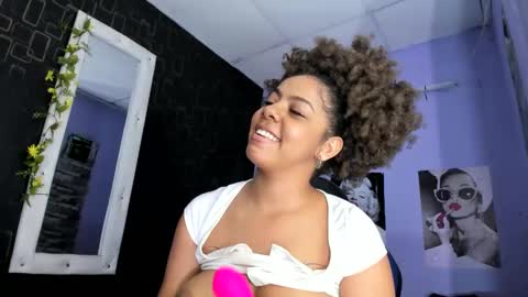 Snapshot of alika01_ chatting on January 2025 11:27:02 PM alika online show from January 2025 11:27:02 PM