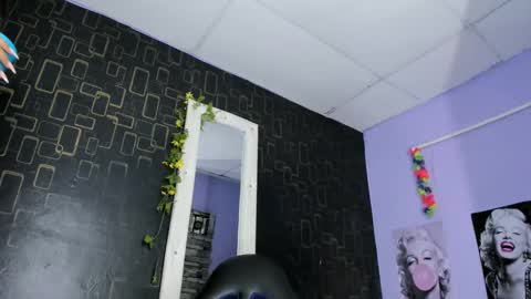 Snapshot of alika01_ chatting on January 2025 12:06:01 AM alika online show from January 2025 12:06:01 AM