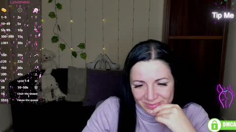 Alika online show from December 2024 12:25:02 PM