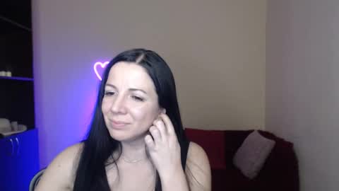 Alika online show from February 2025 03:52:02 PM
