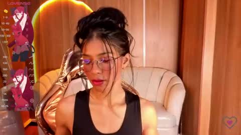 Snapshot of alina_b_ chatting on June 2026 08:03:01 PM alina_b_ online show from June 2026 08:03:01 PM