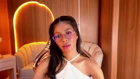 Snapshot of alina_b_ chatting on July 2026 08:02:01 PM alina_b_ online show from July 2026 08:02:01 PM