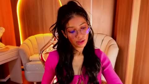Snapshot of alina_b_ chatting on July 2026 07:50:02 PM alina_b_ online show from July 2026 07:50:02 PM
